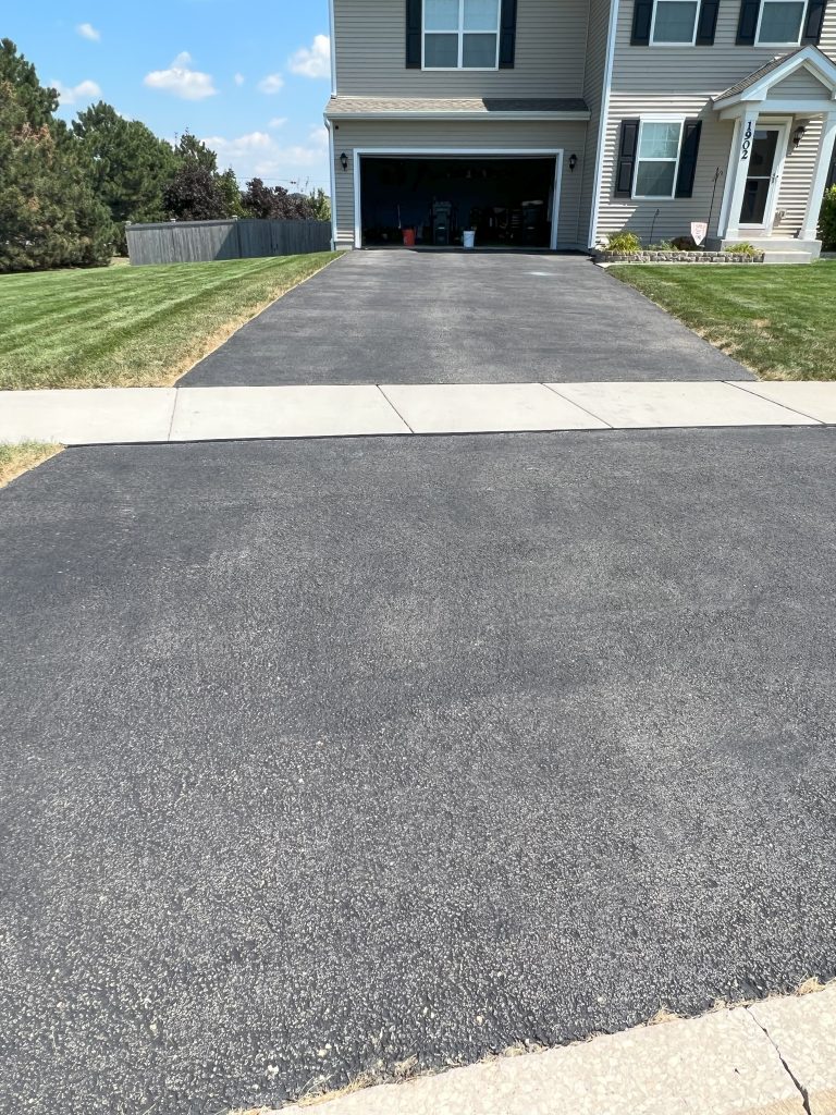 Sealing in Naperville, Illinois